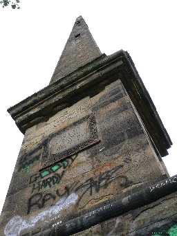 Obelisk, - detail 2007