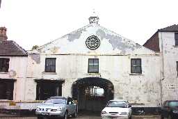 Entrance Building attached to West of the Brewery  © DCC 2004