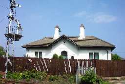 House, former Londonderry Railway Station © DCC 2004