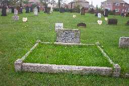 Headstone to Peter Lee, 50 m. S of former chapel 2006