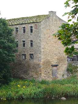 Former Mill, Bridgegate, Barnard Castle  © DCC 2004