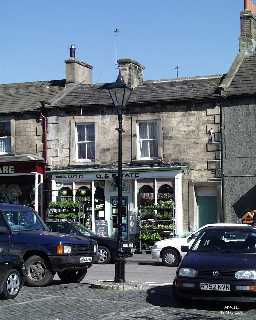 29 Galgate, Barnard Castle  © DCC 2004