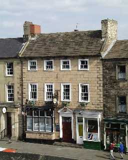 15 & 17 Market Place, (Raby Arms)  © DCC 2002