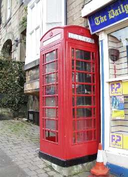 K6 Telephone Kiosk outside 22 The Bank, BC  © DCC 2003