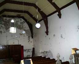 Church of St Andrew (interior in 2002) © DCC 2002