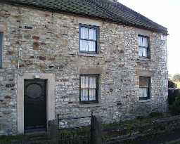 Stone Bridge Farmhouse © DCC 2003