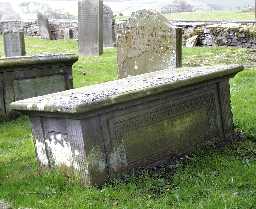 Chest Tomb to William Thompson @ St Giles © DCC 2002
