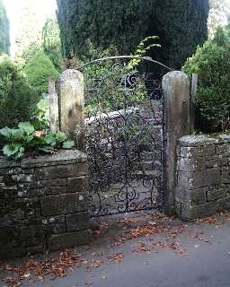 Piers, Gate to Churchyard/Drive at Eggleston Hall  © DCC 2003
