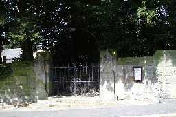 Walls, Gates & Piers at Holy Trinity, Church Bank, Eggleston  © DCC 2002