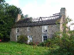  Fire damaged Lane House, Diddridge Lane, Hamsterley in 2005 © DCC 2005