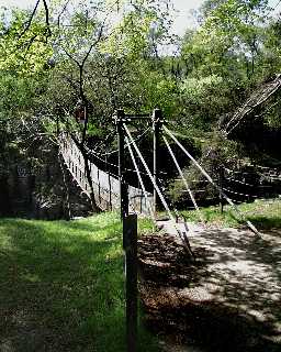 Wynch Bridge, Newbiggin  © DCC 2002