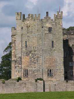 Raby Castle © DCC 2004 Raby Castle © DCC 2004