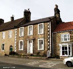 11 Front Street, Staindrop © DCC 2006