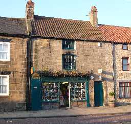 4 Front Street, Staindrop © DCC 2005