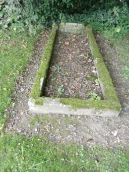 Grave at St. John the Evangelist's Church, Lynesack 06/02/17