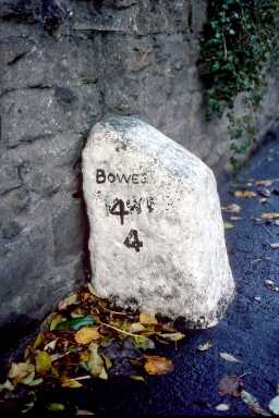 Milestone, Bridgegate, Barnard Castle 10/1998